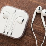 Apple разрабатывает новую гарнитуру для iPhone и iPad