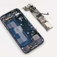 Восстановление после попадания влаги iPhone 5