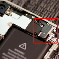 Восстановление внутренних элементов iPhone 4S на компонентном уровне