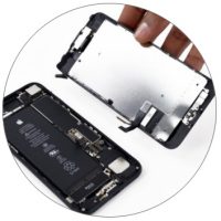 Замена дисплейного модуля iPhone 7