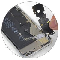 Замена нижнего шлейфа iPhone 8